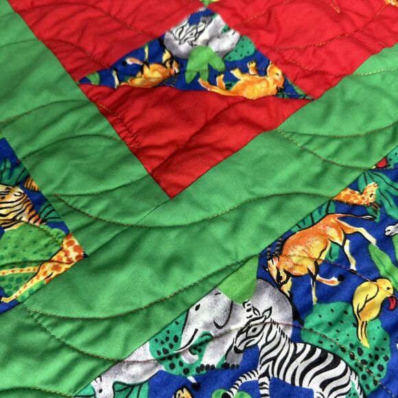 Children’s Zoo Animals Colorful Patchwork quilt Throw Blanket 35 X 36 In - Picture 8 of 9